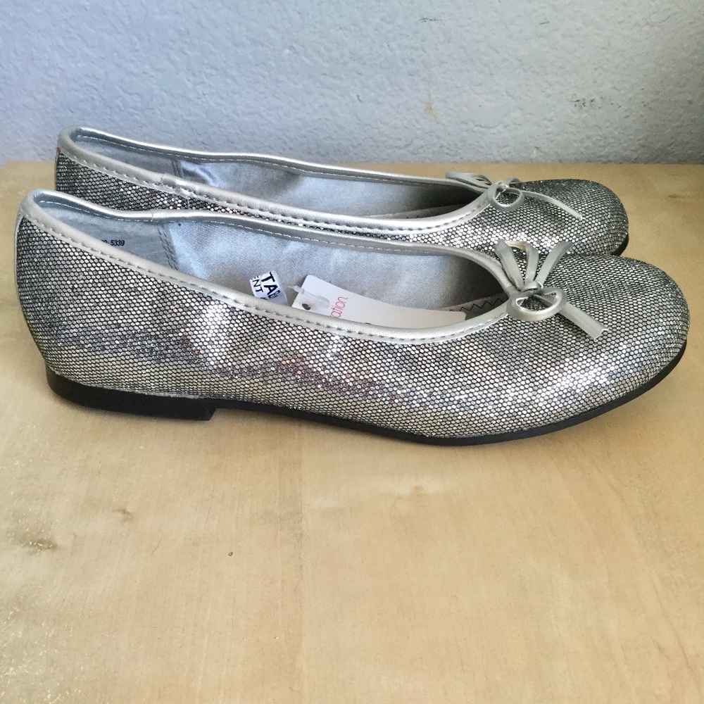 Sparkly girl's flats